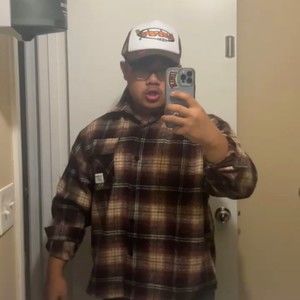 Meet your Posher, Cornelius